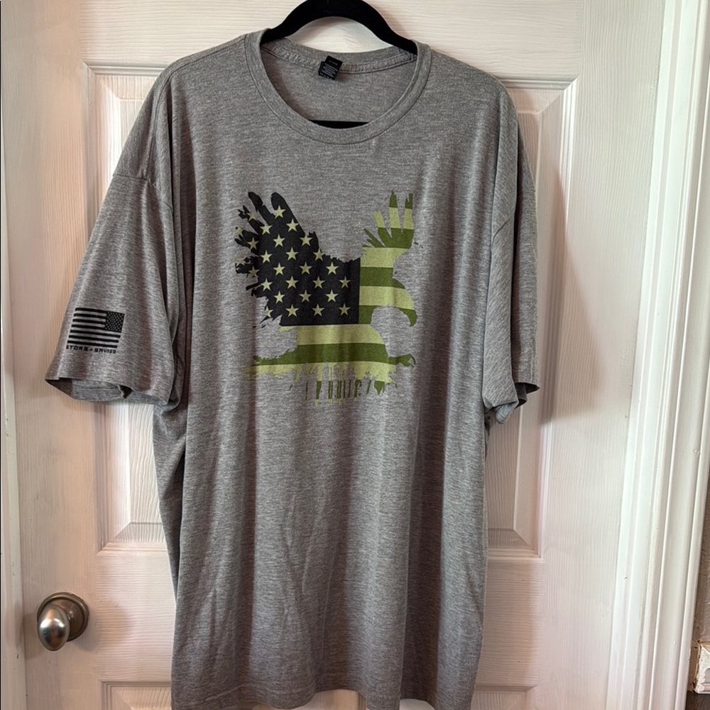 Gray Graphic T-Shirt with Eagle Design